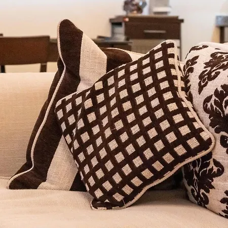 דירה Centrico En *